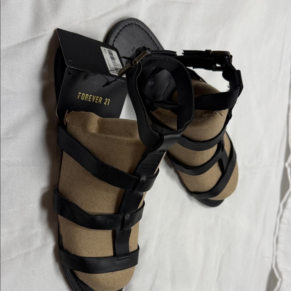 Forever 21 Elegant Black Strappy Sandals size 9 women sit high on ankle - Picture 6 of 12